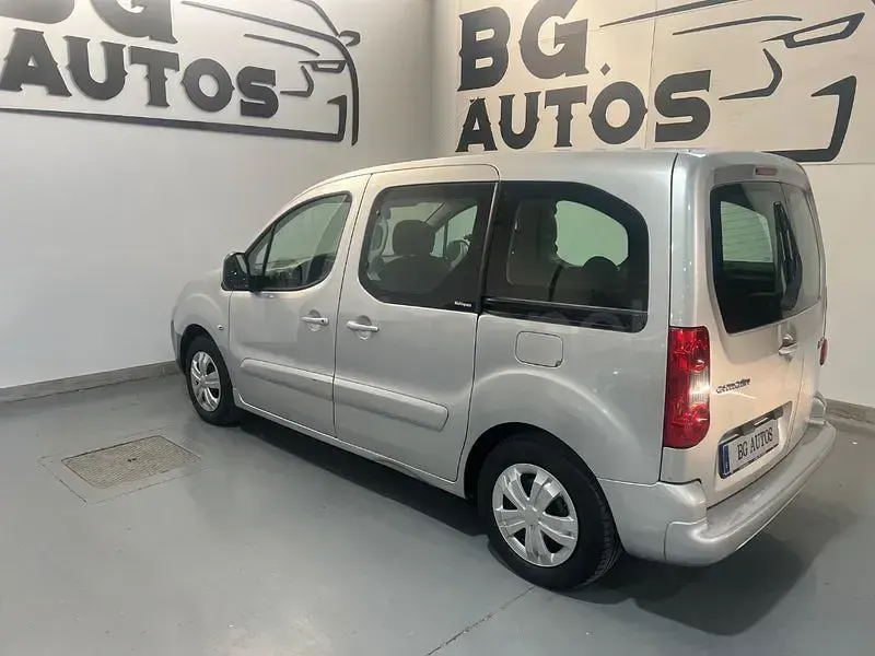Usado Citroën e-Berlingo 90 CV (66 kW) 2010 Gris / plata Monovolumen