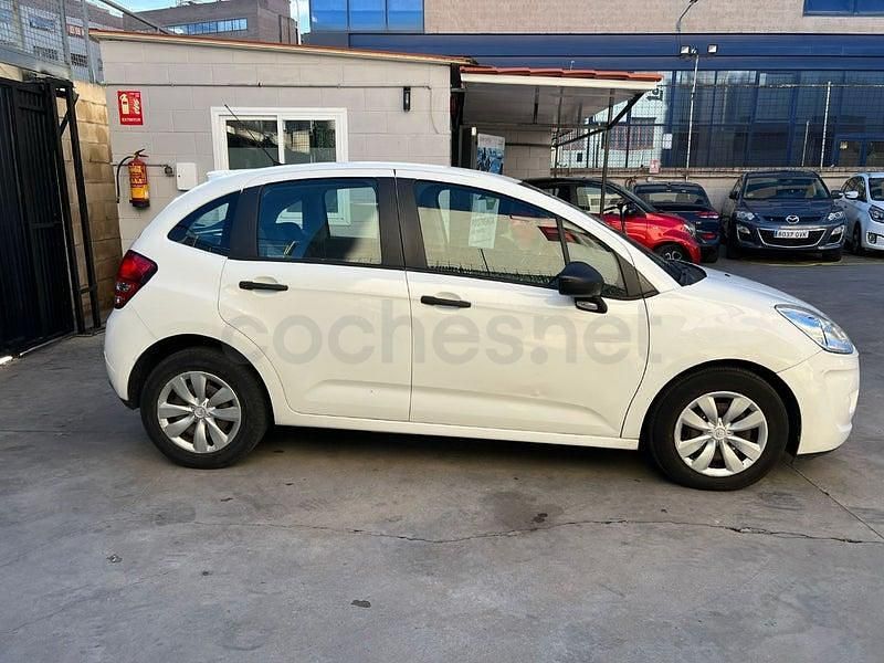 Usado Citroën C3 Attraction 68 CV (50 kW) 2012 Blanco Berlina