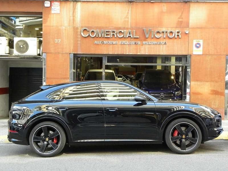 Usado Porsche Cayenne 460 CV (338 kW) 2023 Negro SUV