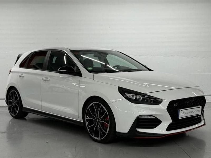 Blanco Usado 2019 Hyundai i30 N Performance Berlina | 27.500 € (Precio justo) - Imagen 1/4