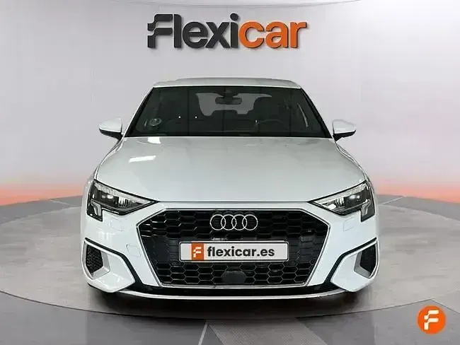 Usado Audi A3 Advanced Plus 150 CV (110 kW) 2021 Blanco Berlina