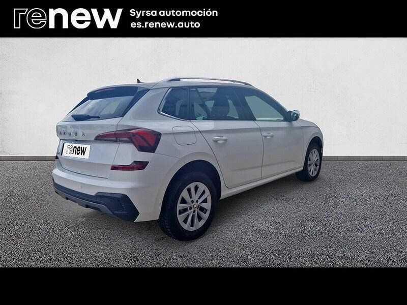 Usado Skoda Kamiq Selection 115 CV (84 kW) 2024 Blanco SUV