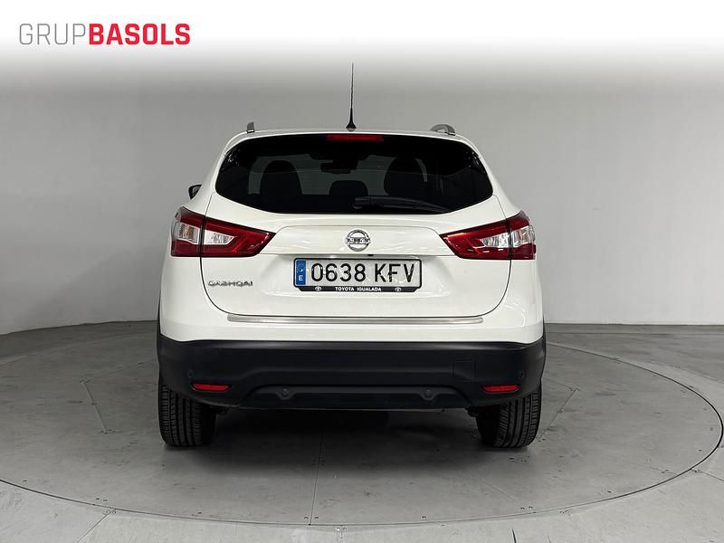 Usado Nissan Qashqai Tekna 130 CV (95 kW) 2017 Blanco SUV