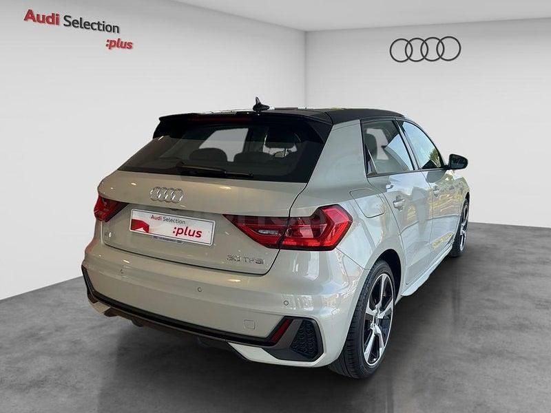 Usado Audi A1 Sportback 116 CV (85 kW) 2025 Gris / plata Utilitario
