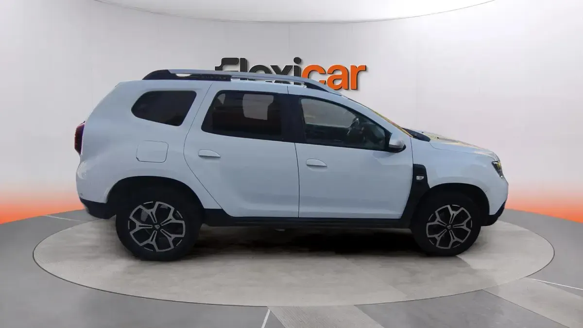 Usado Dacia Duster Comfort 115 CV (84 kW) 2019 Gris SUV