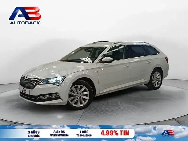 Usado Skoda Superb Ambition 218 HP (160 kW) 2020 Branco Carrinha