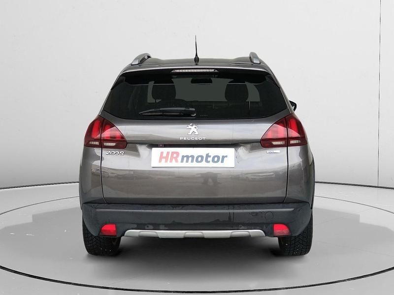Usado Peugeot 2008 Allure 131 CV (96 kW) 2017 Gris SUV