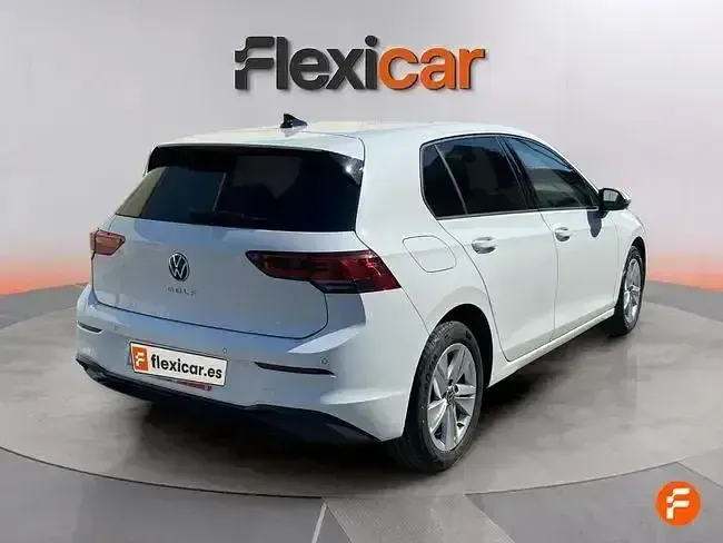 Usado VW Golf VIII 115 CV (84 kW) 2022 Blanco