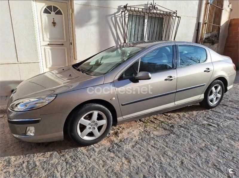 Usado Peugeot 407 110 CV (80 kW) 2006 Beige Berlina