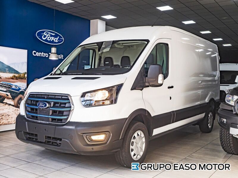Blanco Usado 2023 Ford E-Transit Van | 49.900 € - Imagen 1/4