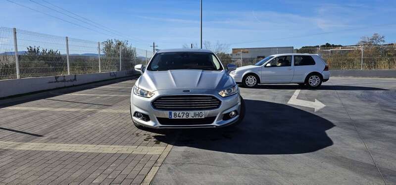 Gris Usado 2016 Ford Mondeo Business Edition Berlina | 9800 € (Precio justo) - Imagen 1/4
