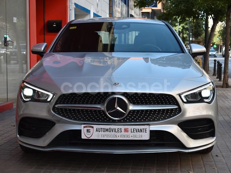 Occasion Mercedes CLA180 136 PK (100 kW) 2023 Grijs Sedan