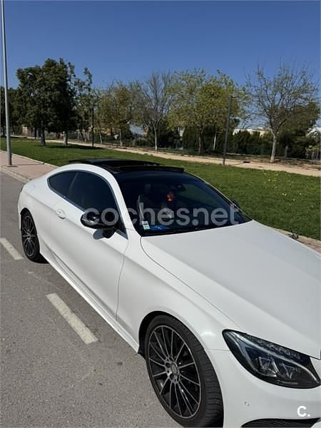 Usado Mercedes C220 170 CV (125 kW) 2017 Blanco Coupe