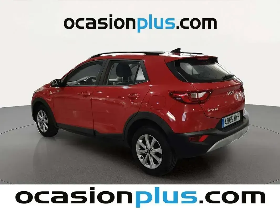 Usado Kia Stonic 79 CV (58 kW) 2025 Rojo SUV