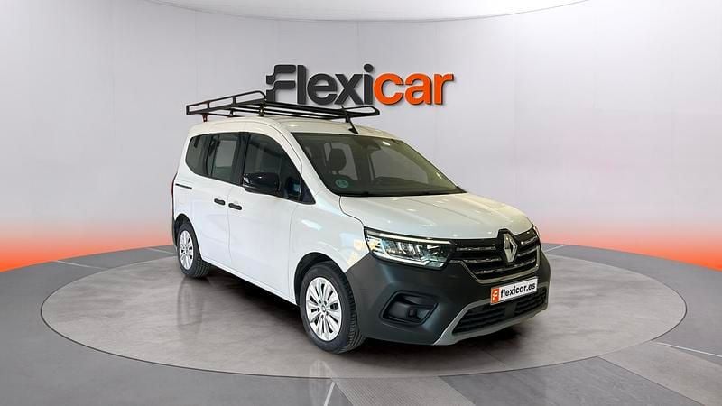 Begagnad Renault Kangoo 95 HK (69 kW) 2022 Minibuss