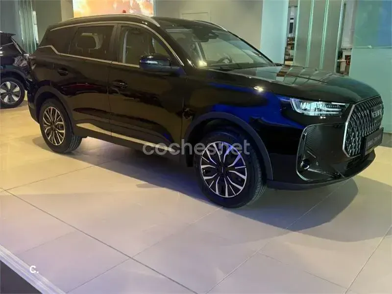 Nuevo Ebro s700 Luxury 224 CV (164 kW) 2026 Negro SUV
