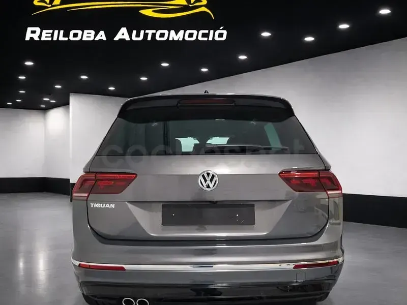Używany VW Tiguan Sportline 150 KM (110 kW) 2019 Szary SUV
