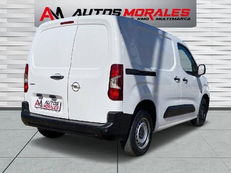 Usado Opel Combo S 100 CV (73 kW) 2021 Blanco Monovolumen