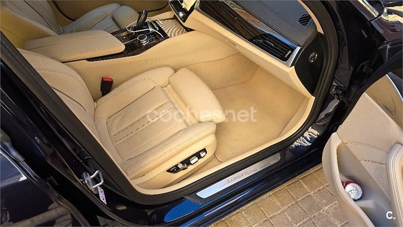 Usado BMW 525 Luxury Line 231 CV (169 kW) 2018 Azul Berlina