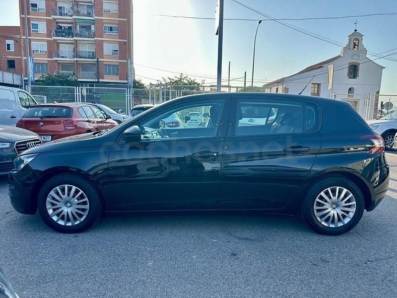 Usado Peugeot 308 Active 120 CV (88 kW) 2013 Negro Berlina