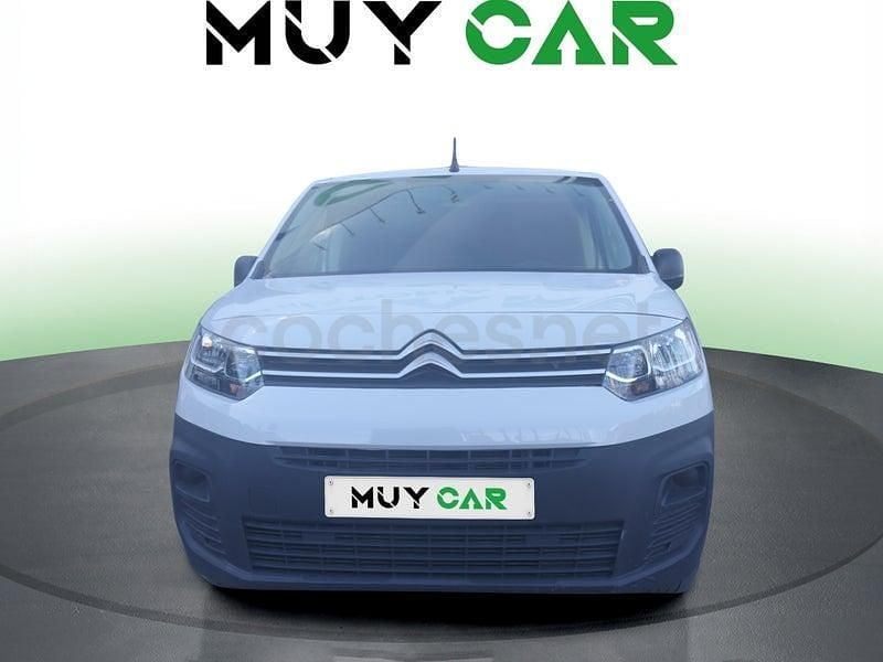Usado Citroën Berlingo 131 CV (96 kW) 2024 Blanco Monovolumen
