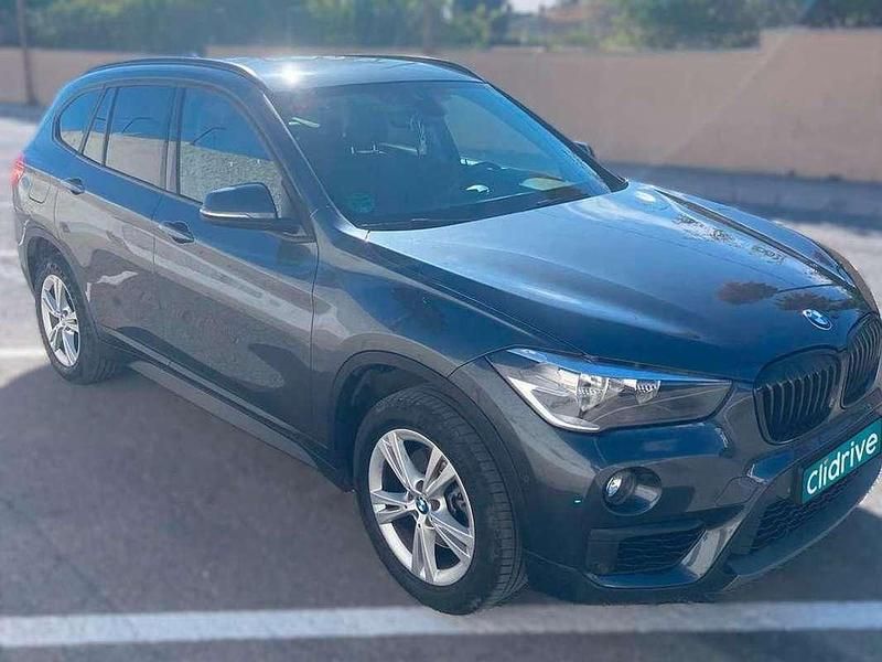 Usado BMW X1 140 CV (102 kW) 2016 Gris SUV