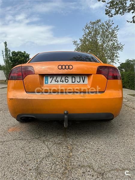 Usado Audi A4 S-Line 140 CV (102 kW) 2005 Naranja Berlina