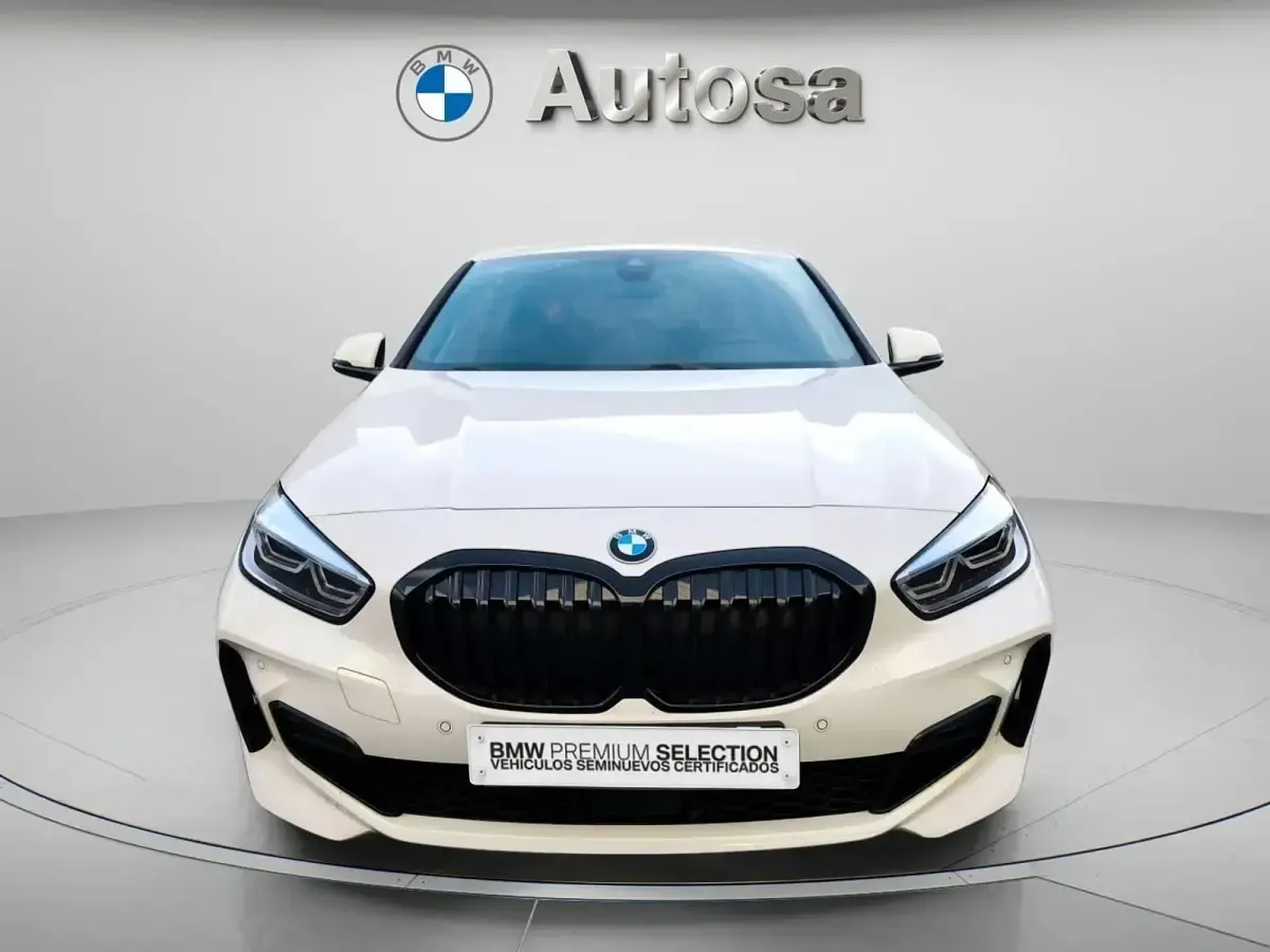 Usado BMW 116 Executive 116 CV (85 kW) 2020 Blanco Utilitario