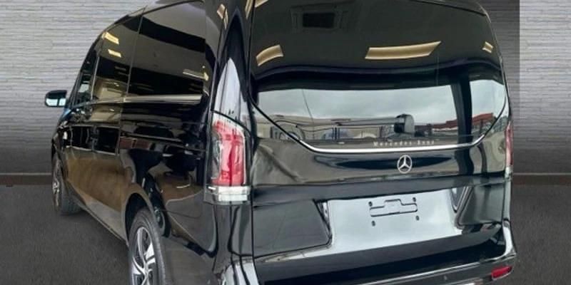 Nuevo Mercedes V250 Avantgarde 190 CV (139 kW) 2025 Negro Monovolumen