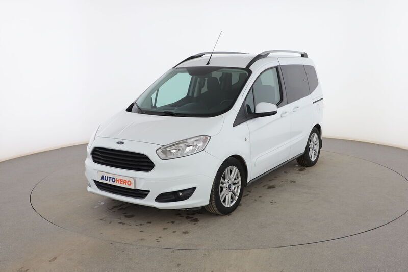 Blanco Usado 2017 Ford Tourneo Titanium Monovolumen | 12.699 € - Imagen 1/4