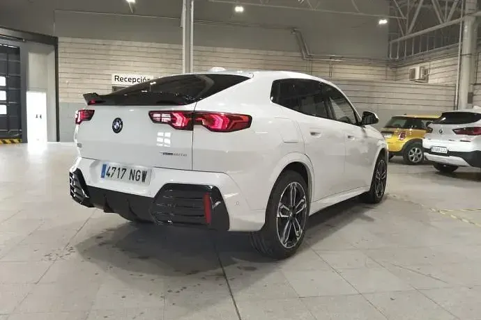 Usado BMW 120 Comfort Edition 163 CV (119 kW) 2025 Utilitario