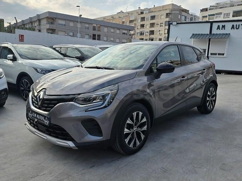 Usado Renault Captur Evolution 145 CV (106 kW) 2023 Gris / plata SUV