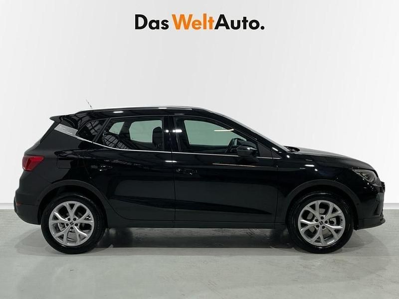 Usado Seat Arona FR 115 CV (84 kW) 2024 Negro SUV