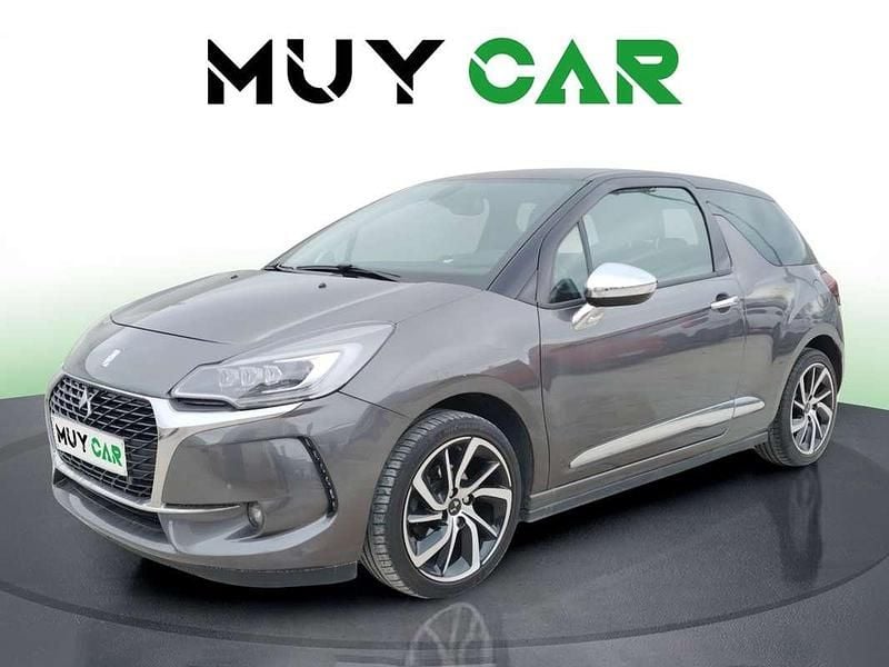 Usado DS Automobiles DS3 Crossback 110 CV (80 kW) 2019 Gris SUV