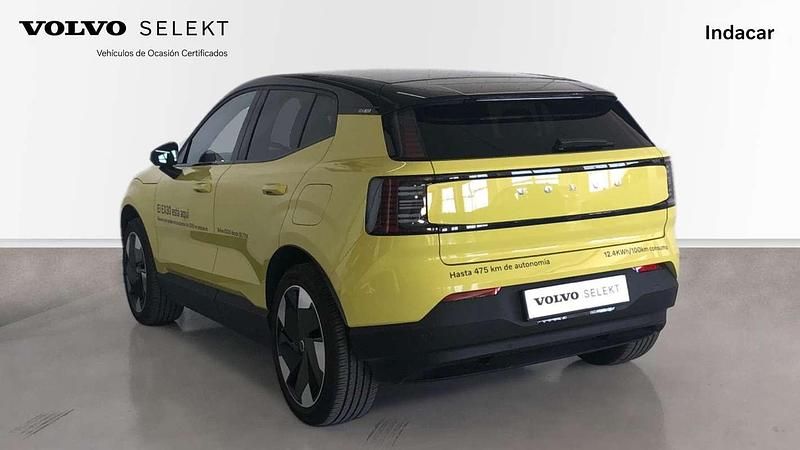 Usado Volvo EX30 Plus 200 kW (272 HP) 2024 Amarelo SUV