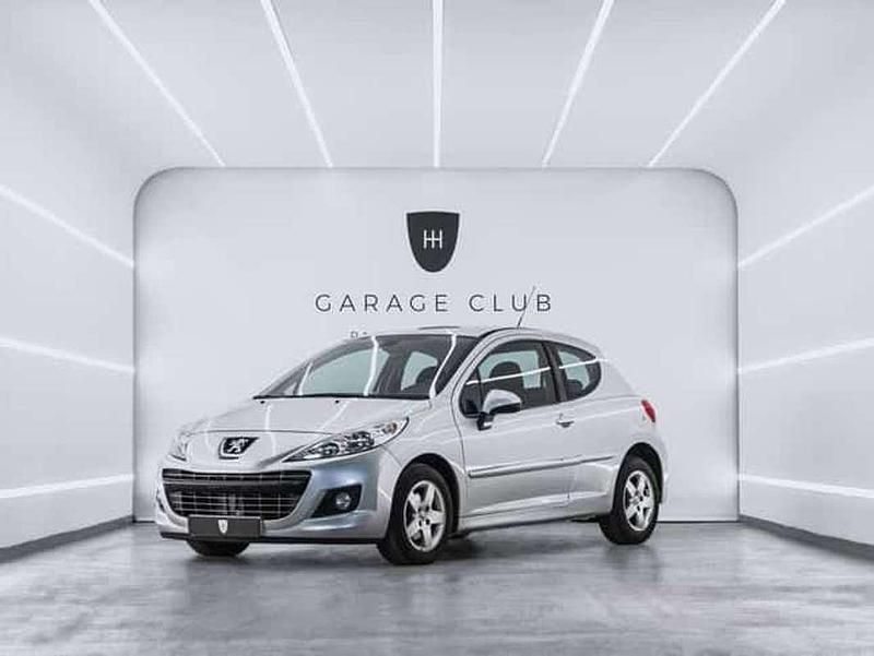 Usado 2011 Peugeot 207 Active Utilitario | 6199 € (Super precio) - Imagen 1/4