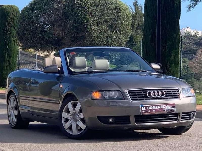 Usado Audi A4 Cabriolet 220 CV (161 kW) 2005 Amarillo Descapotable
