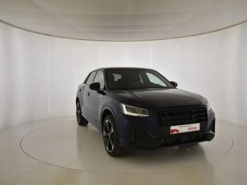 Azul Nuevo 2024 Audi Q2 SUV | 38.990 € (Un poco caro) - Imagen 1/4