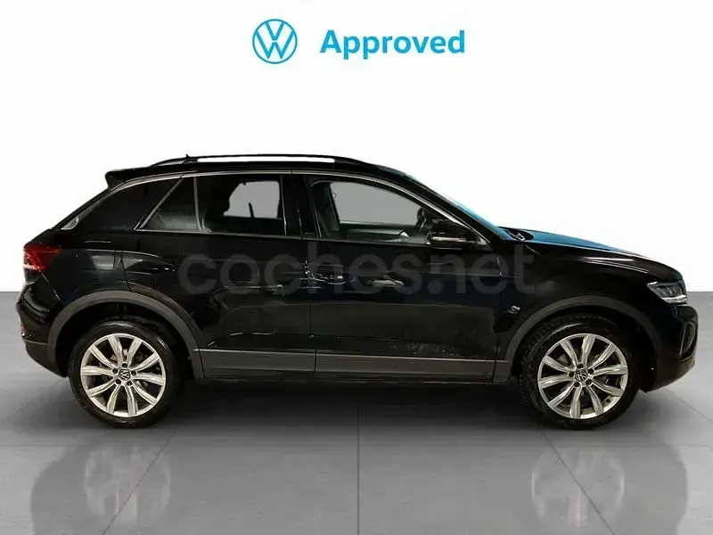 Usado VW T-Roc Life 115 CV (84 kW) 2023 Negro SUV