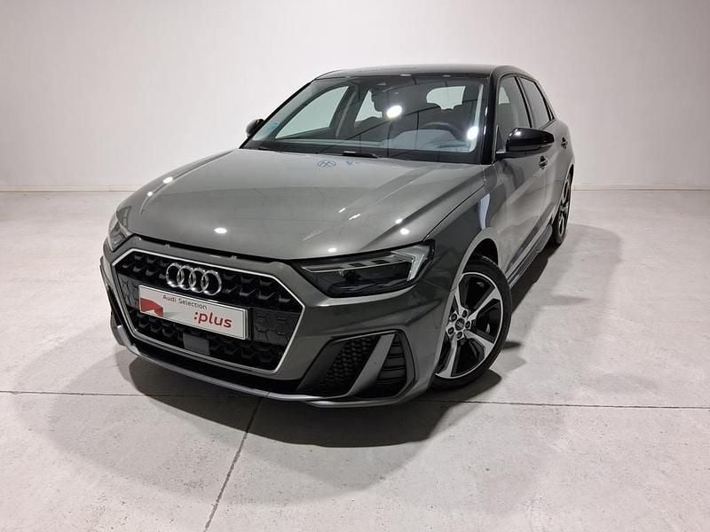 Usado Audi A1 116 CV (85 kW) 2025 Gris SUV