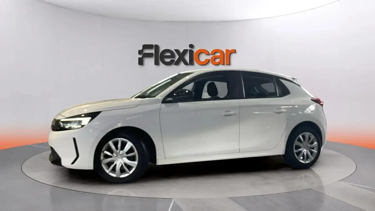 Usado Opel Corsa 101 CV (74 kW) 2024 Blanco Utilitario