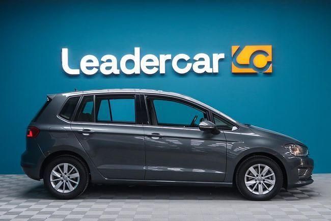 Usado VW Golf VII Edition 116 CV (85 kW) 2018 Gris Utilitario