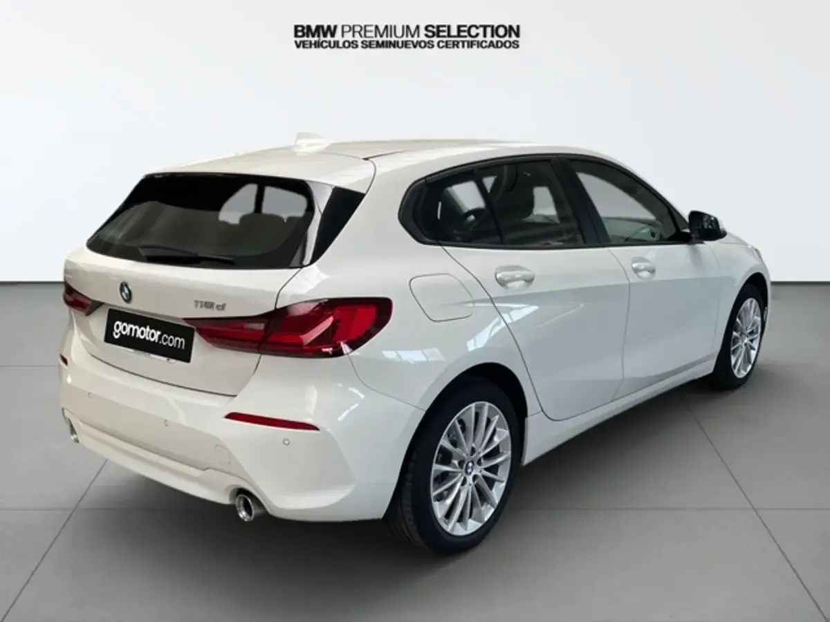 Usado BMW 118 Comfort Edition 150 CV (110 kW) 2021 Blanco