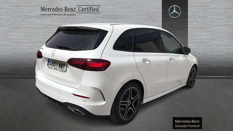 Usado Mercedes B200 150 CV (110 kW) 2024 Blanco Utilitario