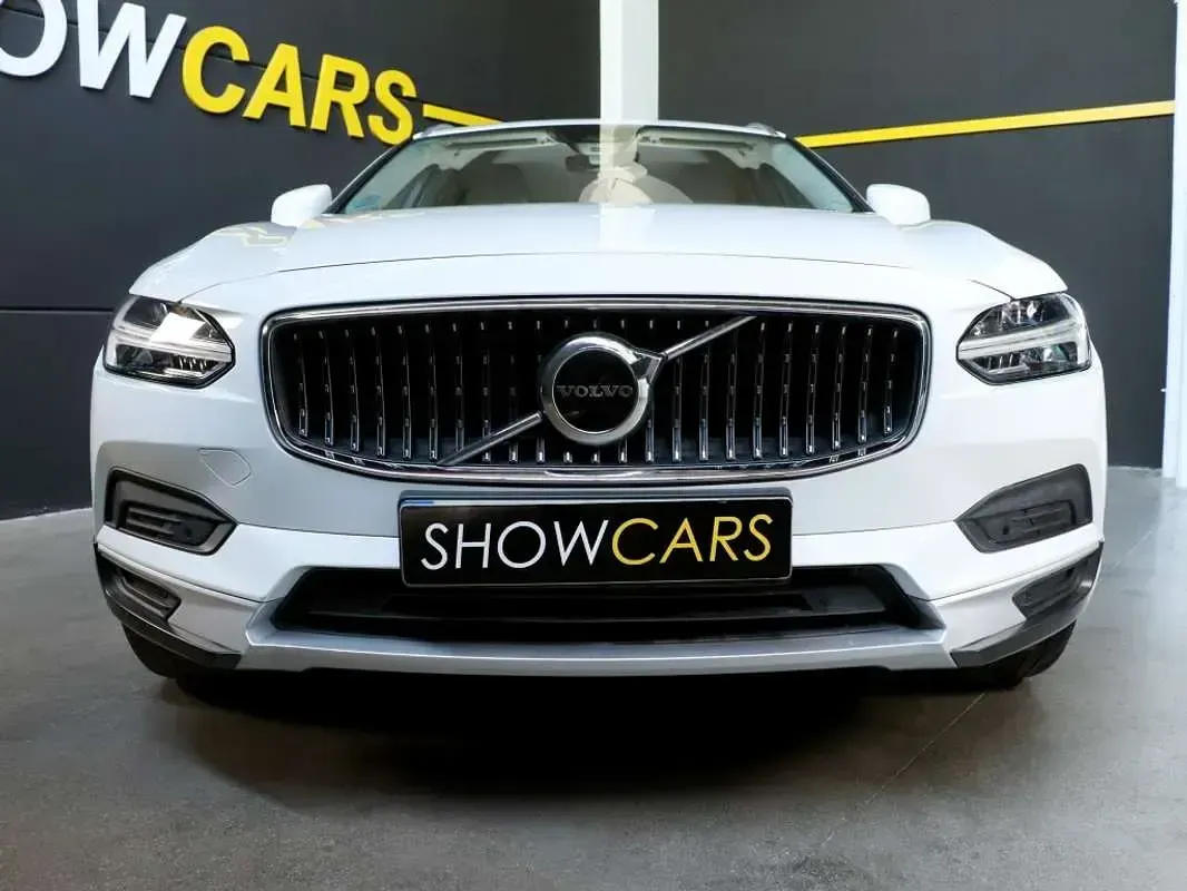 Usado Volvo V90 CC 197 CV (144 kW) 2022 Blanco Familiar