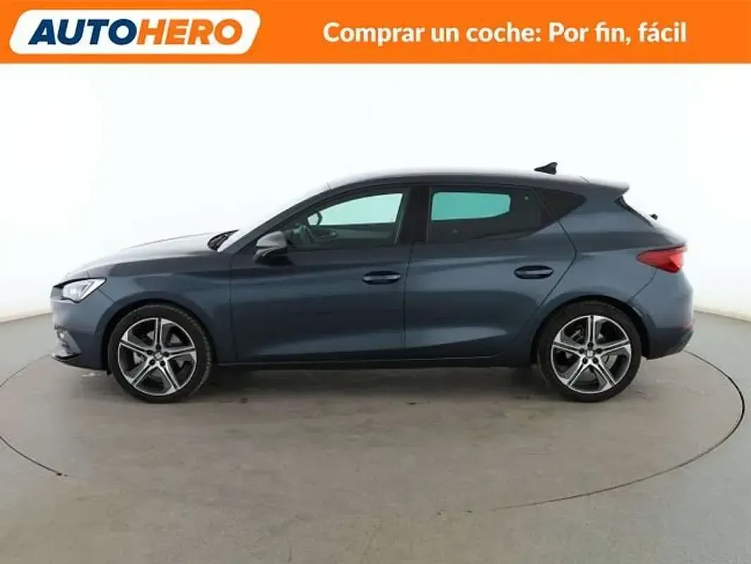 Usado Seat Leon FR 131 CV (96 kW) 2023 Gris Berlina