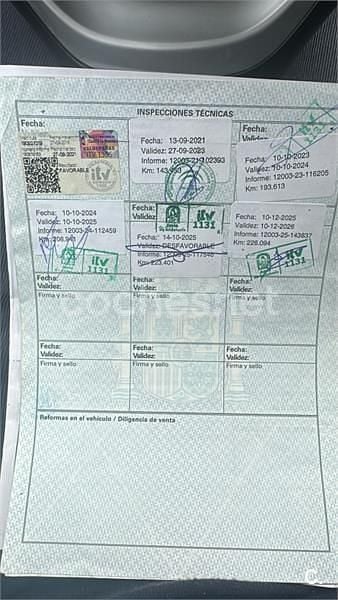 Usado BMW 318 143 CV (105 kW) 2012 Negro Familiar