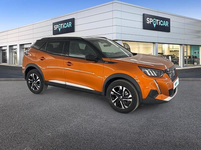 Usado Peugeot 2008 GT 130 CV (95 kW) 2023 Naranja SUV