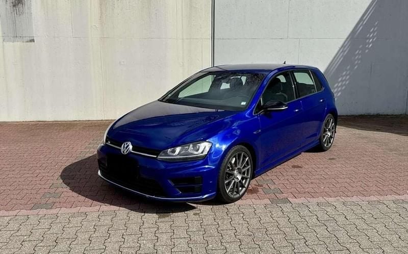Usado VW Golf VII R 300 CV (220 kW) 2015 Azul Utilitario