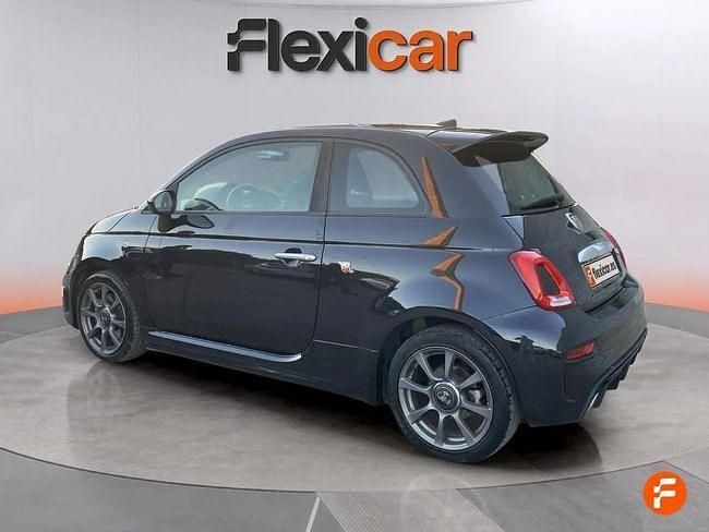 Usado Abarth 595 165 CV (121 kW) 2022 Negro Utilitario